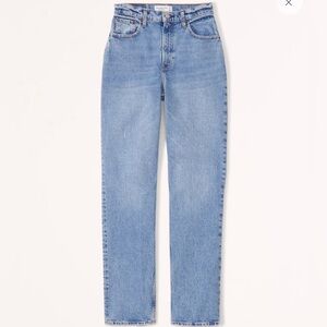 Abercrombie Curve Love Ultra High Rise 90s Straight Jean